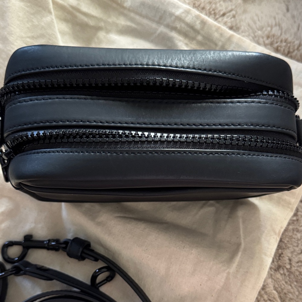 Tory Burch Black Matte mini camera bag - Picture 5 of 12